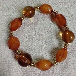 Goldtone amber color stretch bracelet